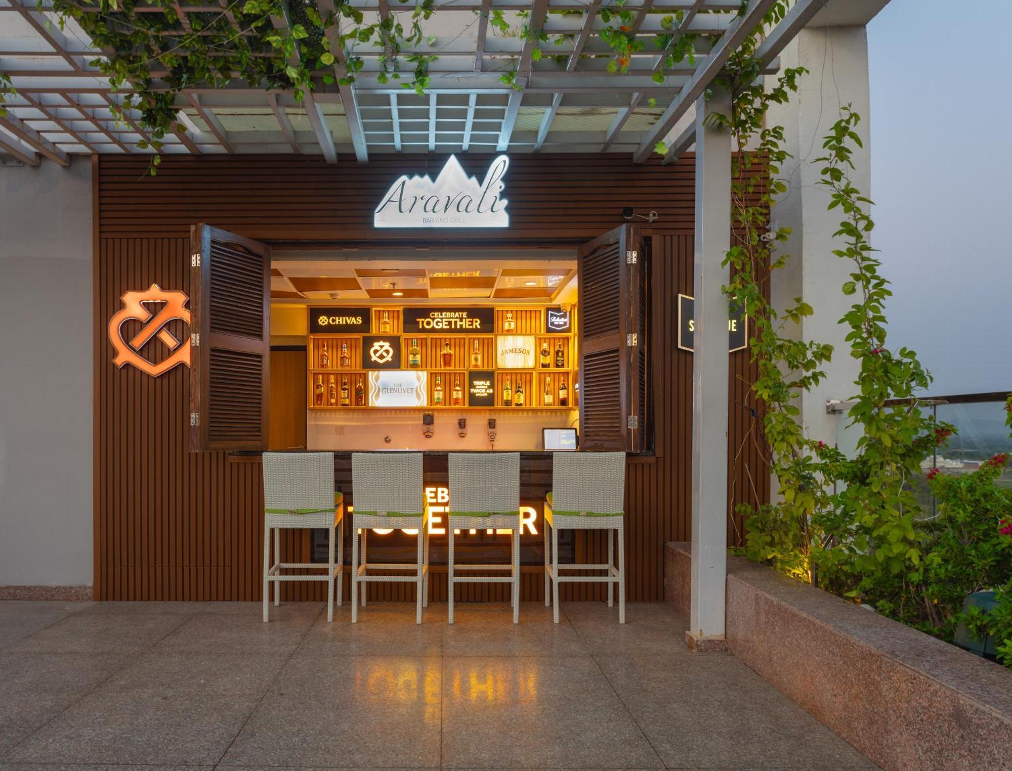 Doubletree By Hilton Jaipur Amer Exterior photo