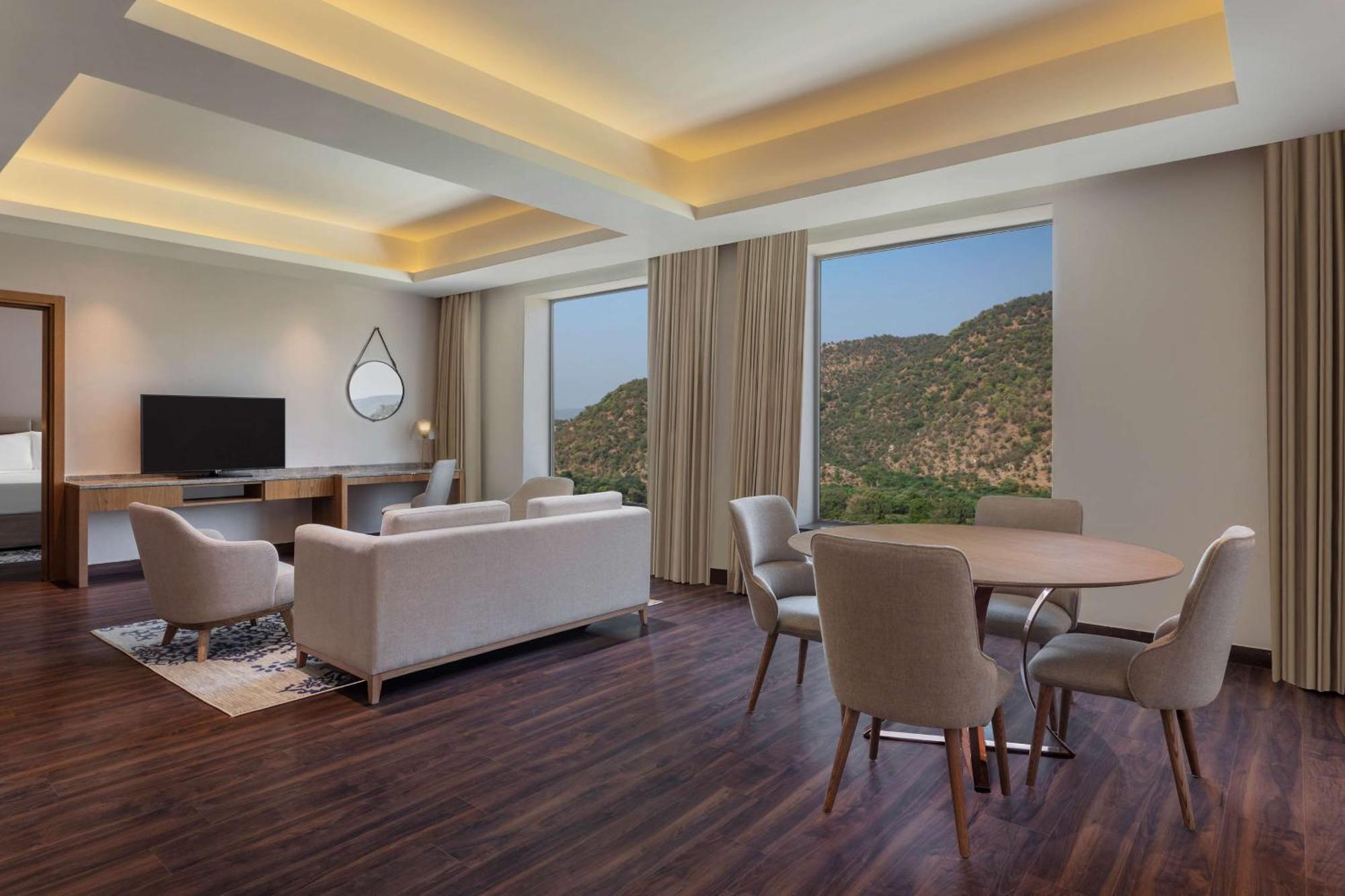 Doubletree By Hilton Jaipur Amer Exterior photo