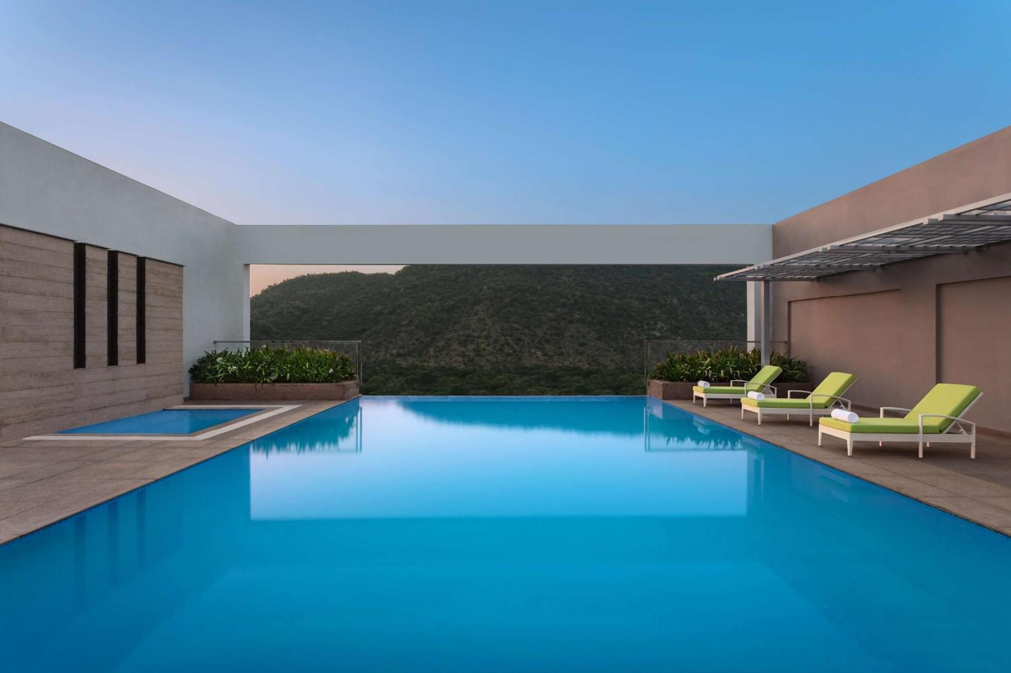 Doubletree By Hilton Jaipur Amer Exterior photo