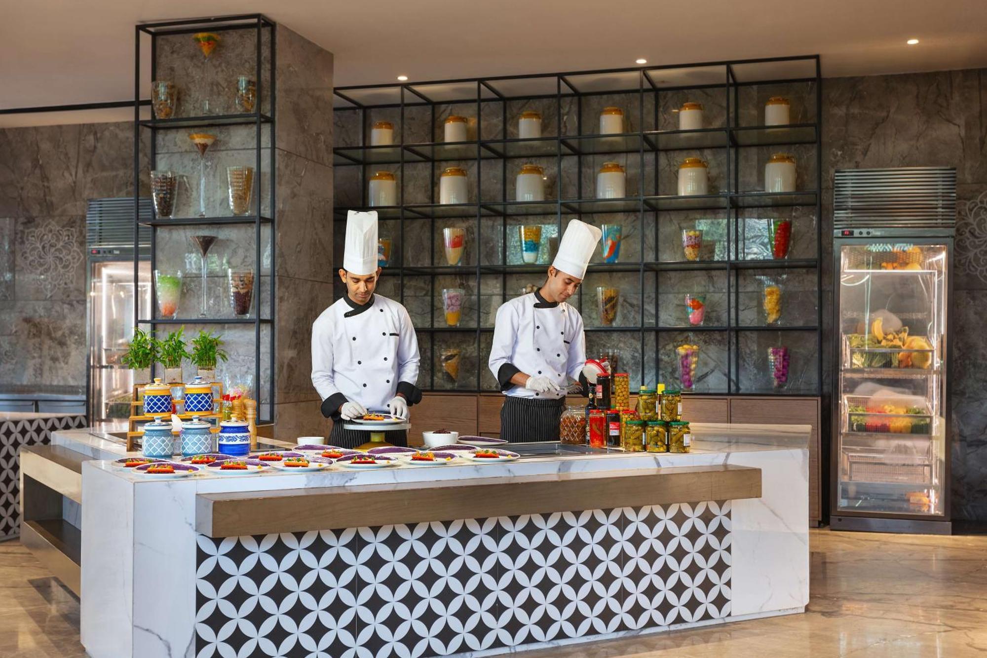 Doubletree By Hilton Jaipur Amer Exterior photo
